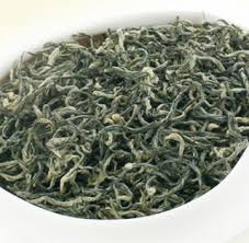 Brote claramente visible verde orgánico chino del té de Biluochun del té verde de la primavera temprana un solo