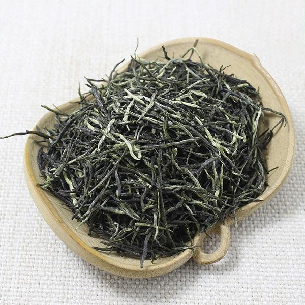 Té de Xinyangmaojian de la provincia de Henan, hojas de té verdes frescas levemente verde oscuro
