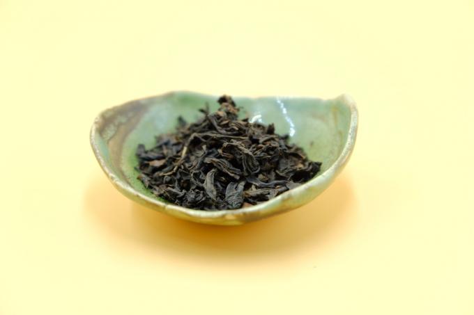 El levantamiento de pesas orgánico de la pérdida de peso del té de Oolong del chino y elimina cansancio
