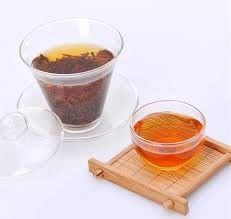 China Té negro de las hojas intercambiables de TanYang del té de Fernented del bulto del té negro del gusto de la venta caliente del pinzón buen proveedor